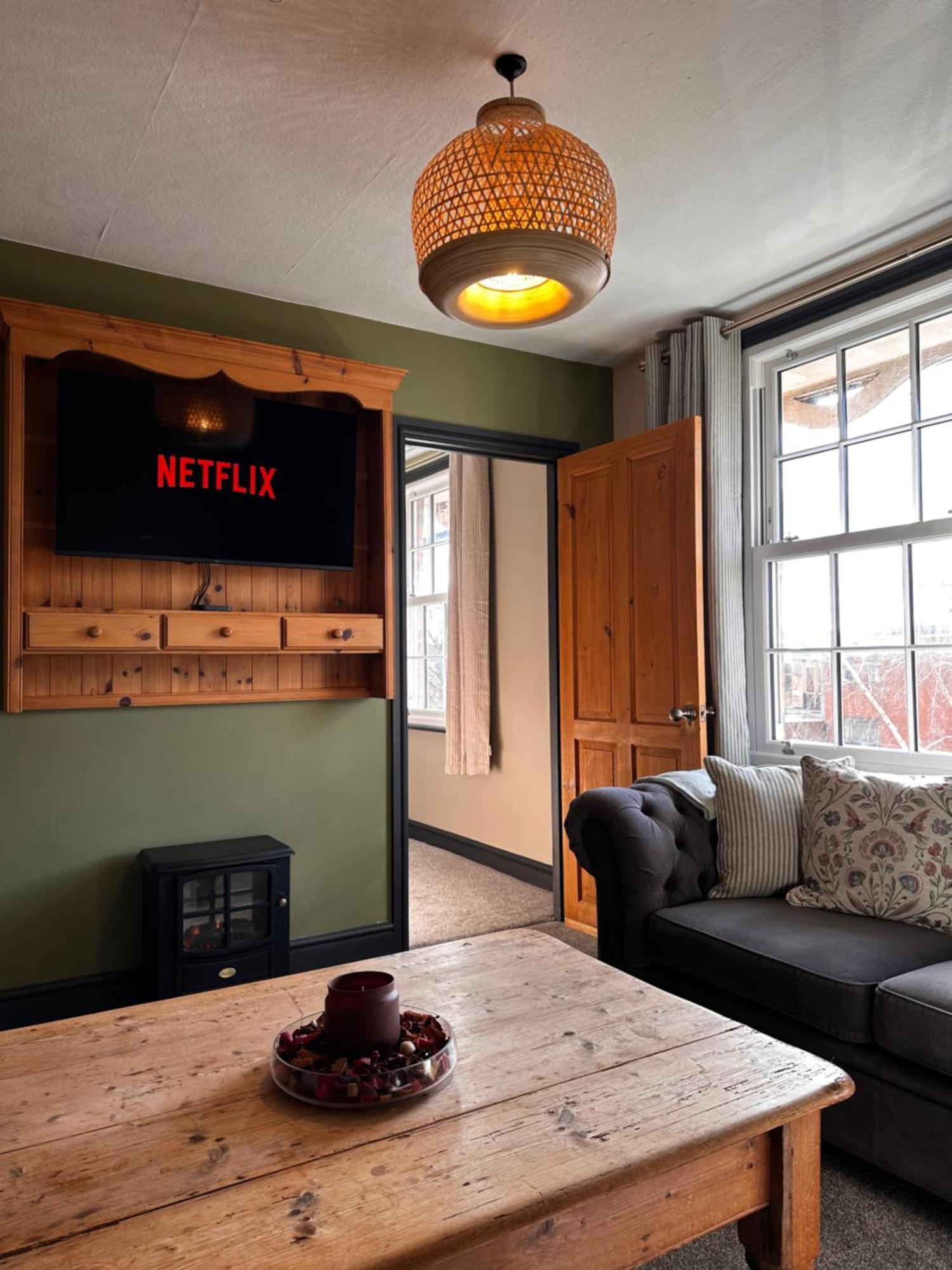 The Hideaway - Stratford Upon Avon - Central - Free Offstreet Parking - 2 Bedroom Luxury Apartment Exterior foto