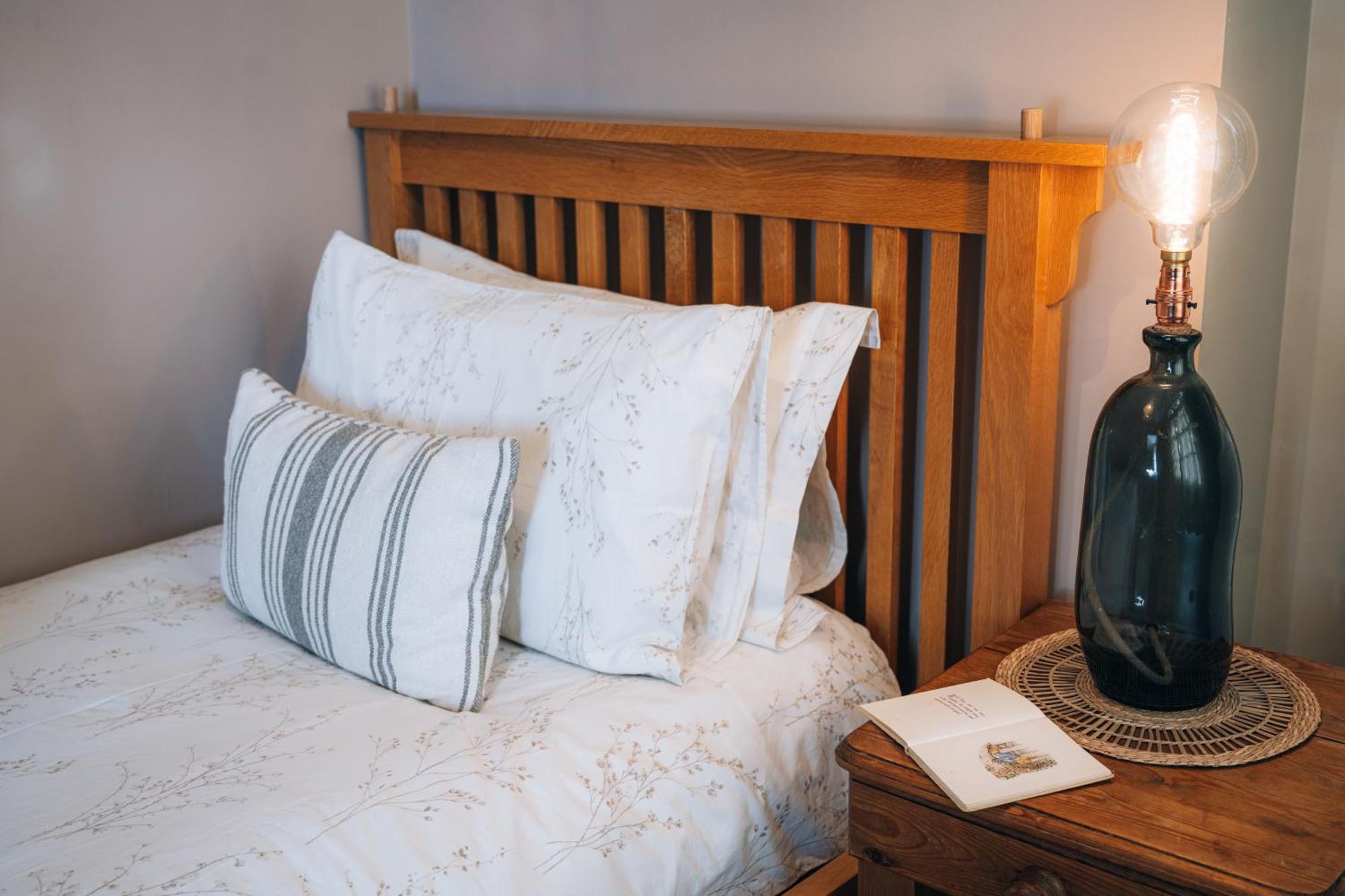 The Hideaway - Stratford Upon Avon - Central - Free Offstreet Parking - 2 Bedroom Luxury Apartment Exterior foto